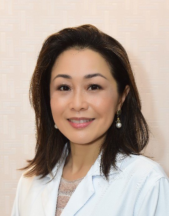 CLAUDIA AKEMI SHIRATORI DE OLIVEIRA